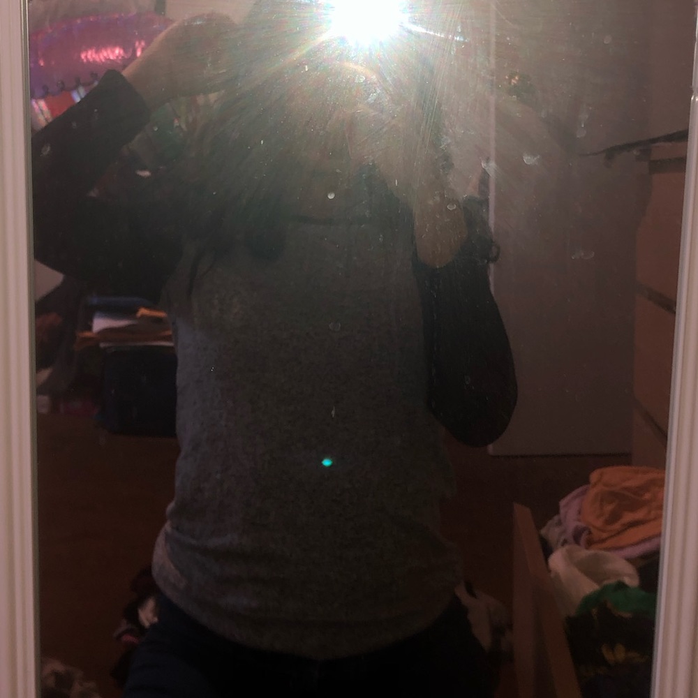 Old Navy long sleeve🤪